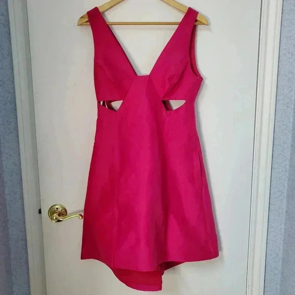 Halston Heritage Cerise Cutout Dress Size 6 - Picture 2 of 8